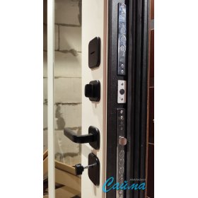 Входная Дверь Броня Геометрия с Зеркалом (белый)-foto4