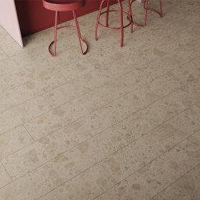 EPL251 (8/33) AQUA+ LARGE Мрамор Юрский Песочный Ламинат Эггер-foto2
