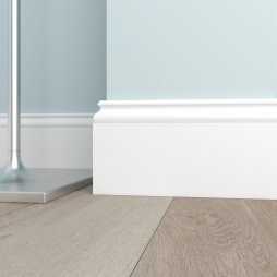 Плинтус UltraWood Base 5763 P (15х133х2000) Не требует окраски